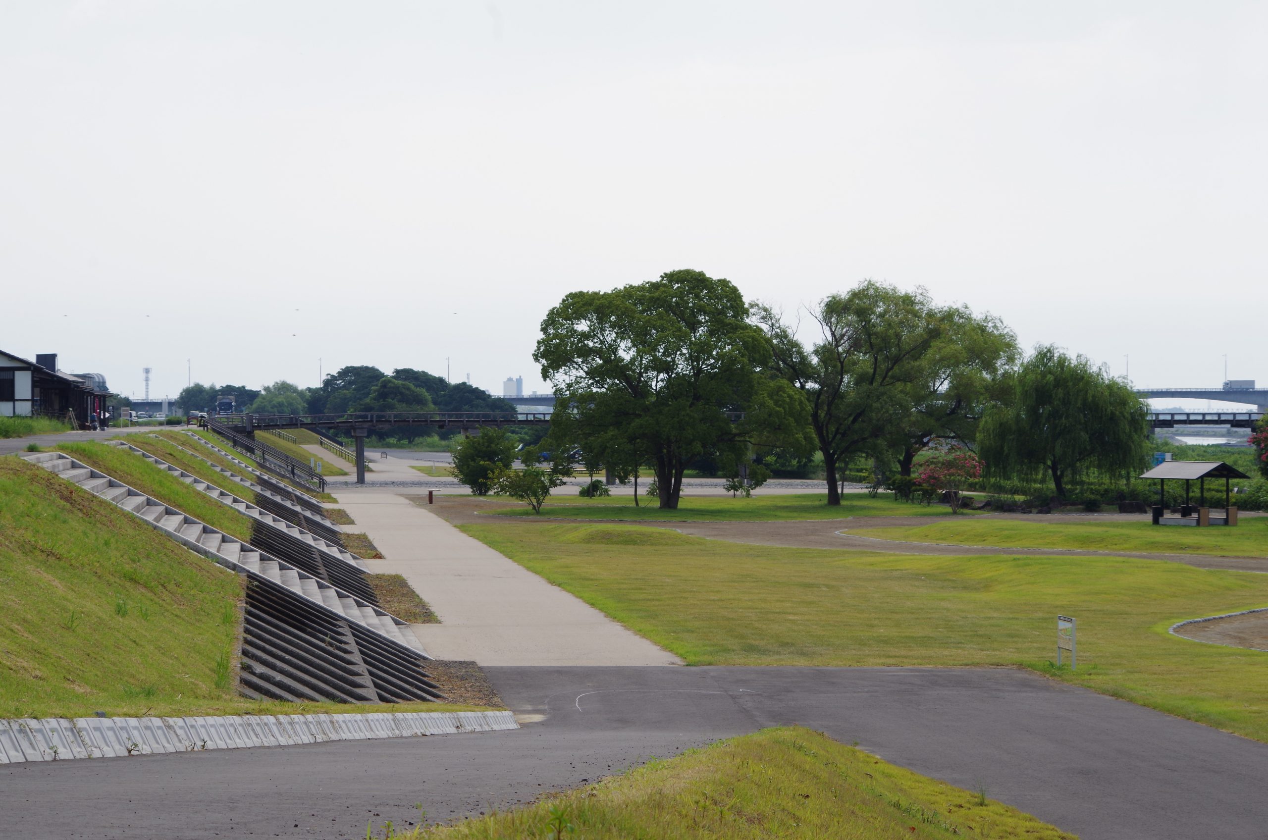 蓬莱橋897.4広場