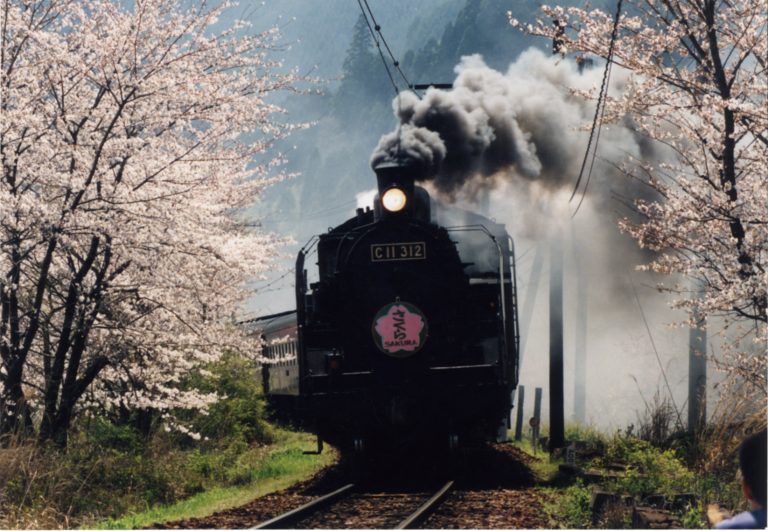 【家山　ぶらり旅】家山駅周辺を観光してきました